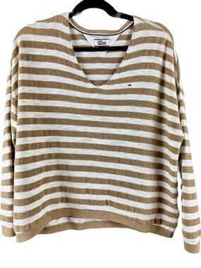 Tommy Hilfiger Striped V-Neck Sweater in Beige and White